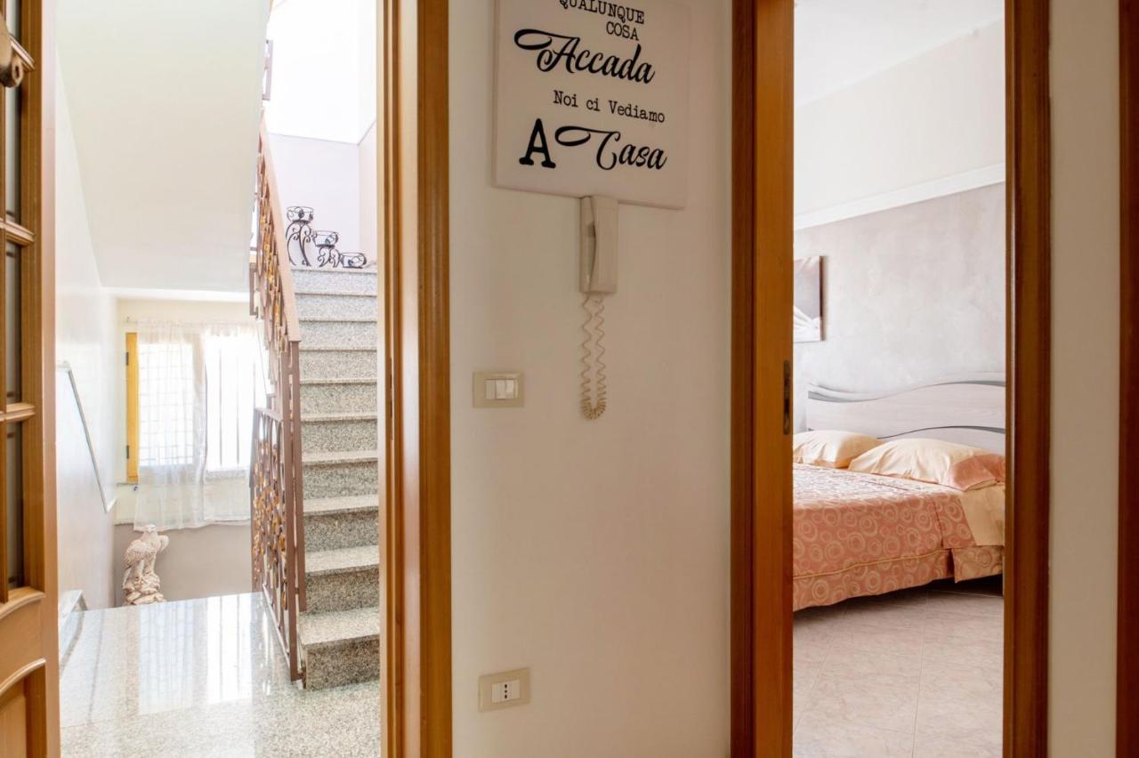 Bed and Breakfast A casa tua Noto Exterior foto